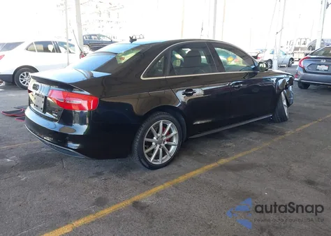 2015 Audi A4 2.0T Premium z USA, uszkodzony, nr VIN WAUFFAFLXFN024363